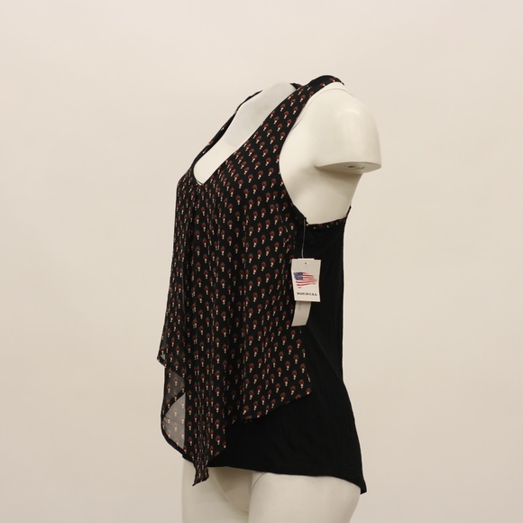 Layered Tank - Picture 2 of 3